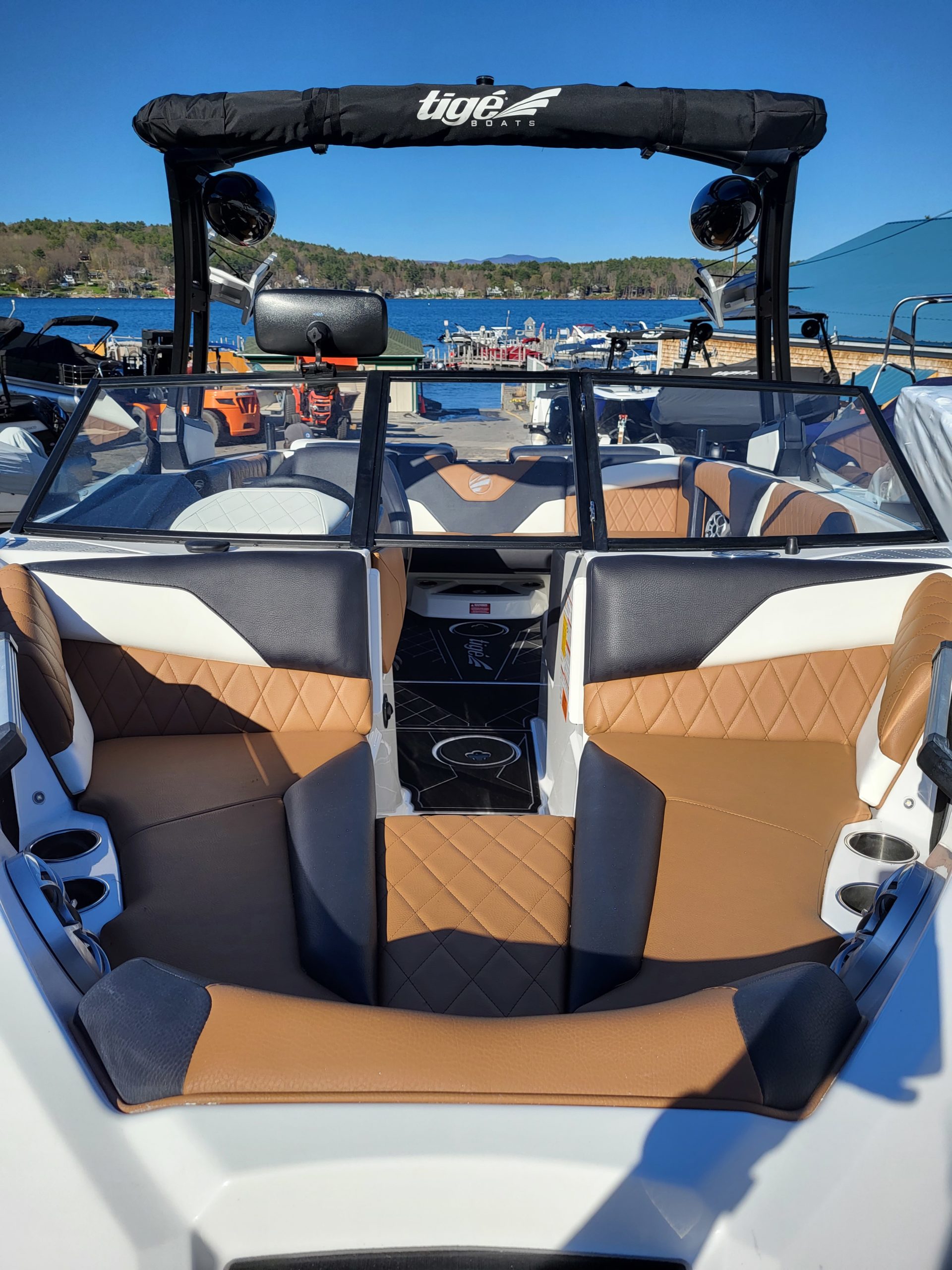 Lake Winnipesaukee Boat Rentals Wolfeboro, NH Wake Winni